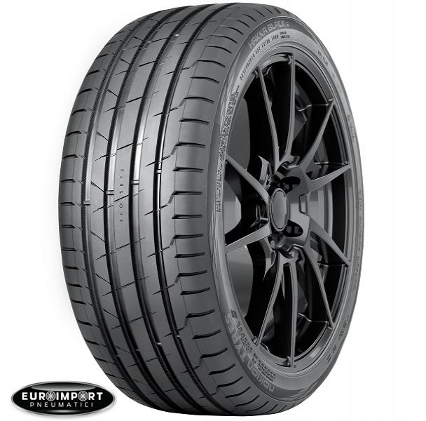 Nokian Hakka Black 2  245/45 R18 96 Y  RUNFLAT  TL